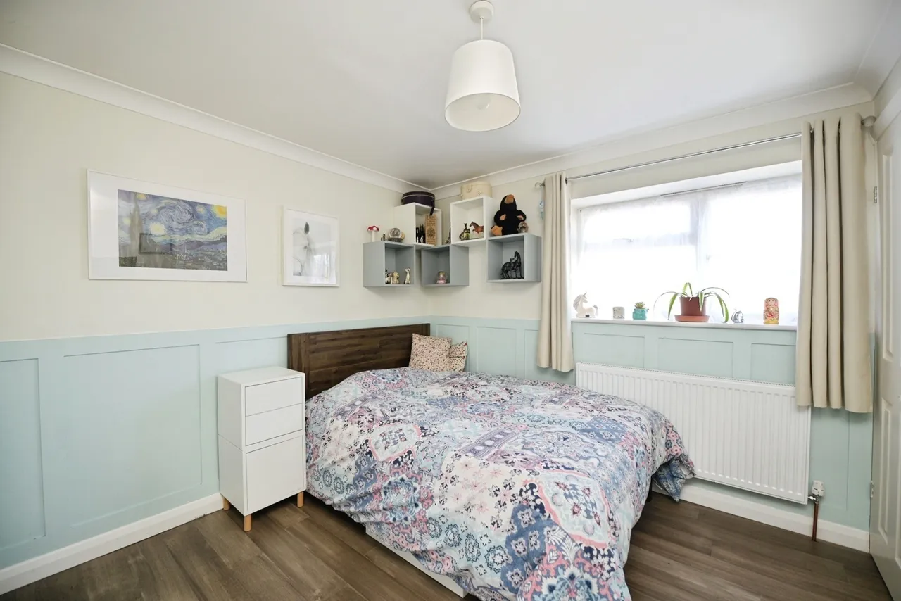 Fullers Close, Romford, RM5, photo 8