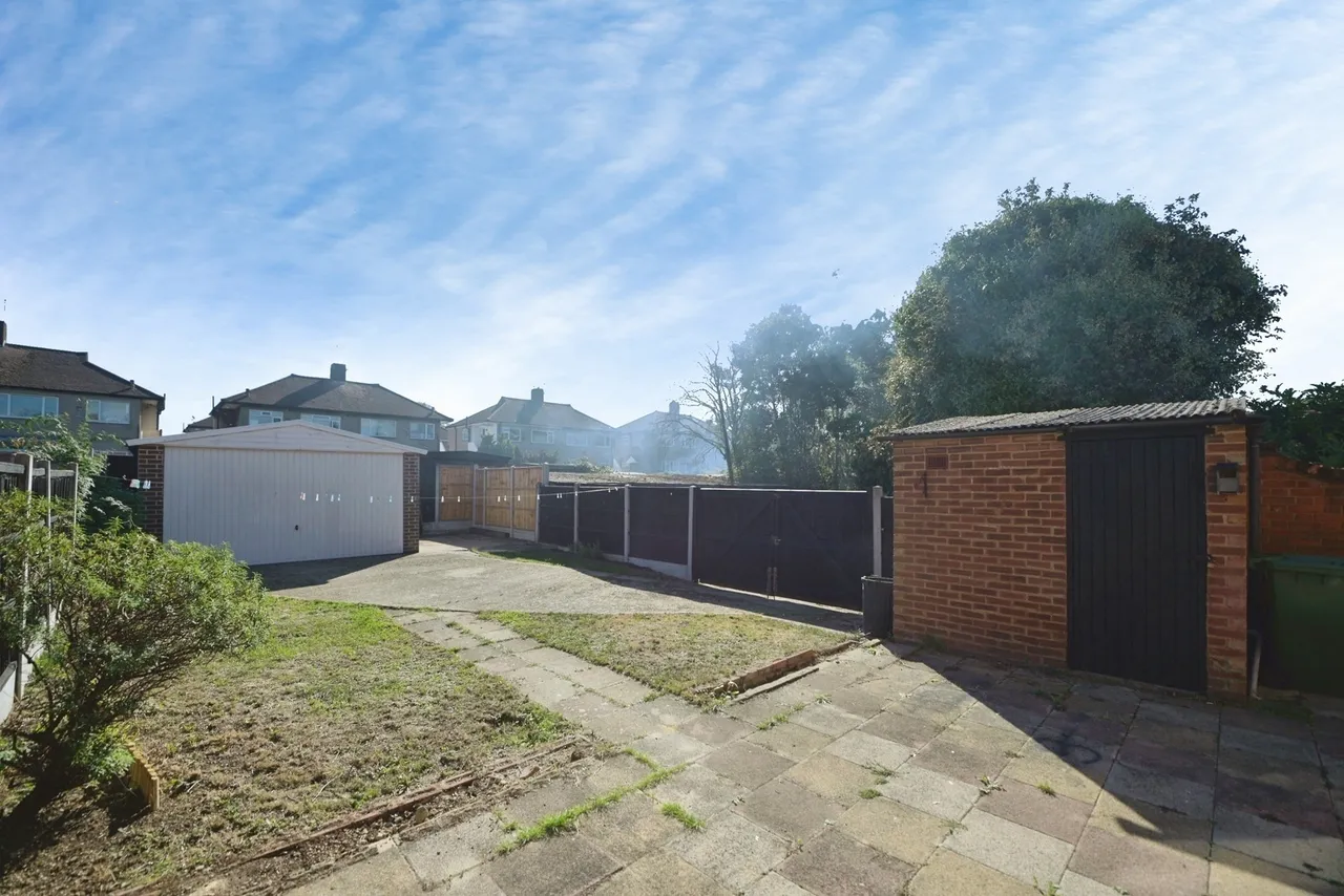Fullers Close, Romford, RM5, photo 16