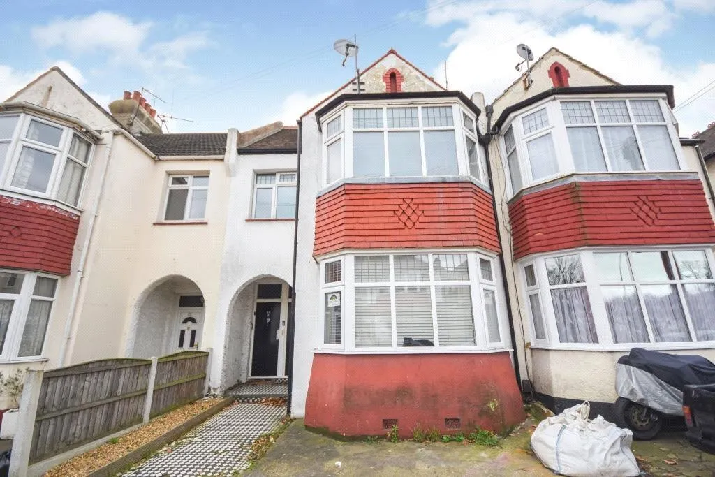 2 bed flat for sale — Grange Gardens, SOUTHEND-ON-SEA, Essex, SS1