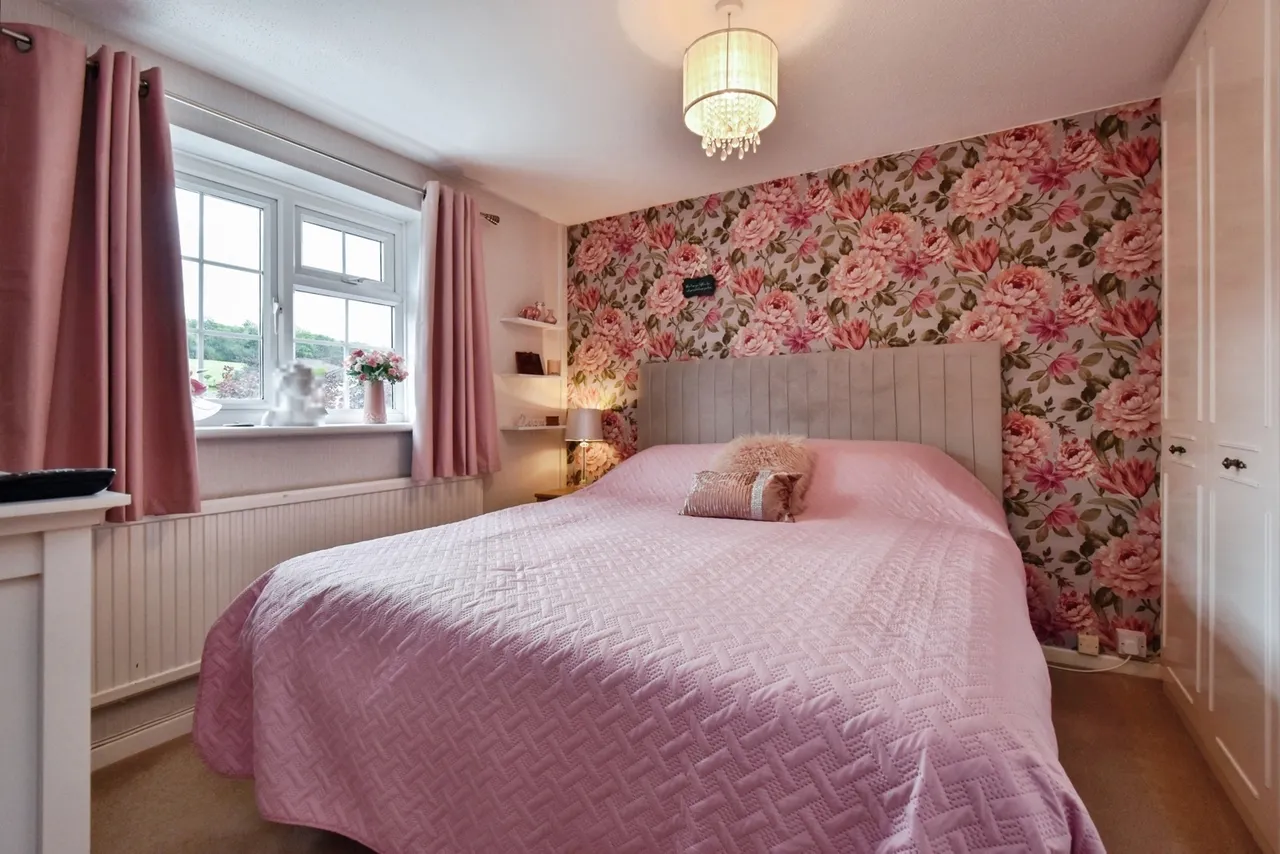Heol Ceirios, Llandybie, SA18, photo 17