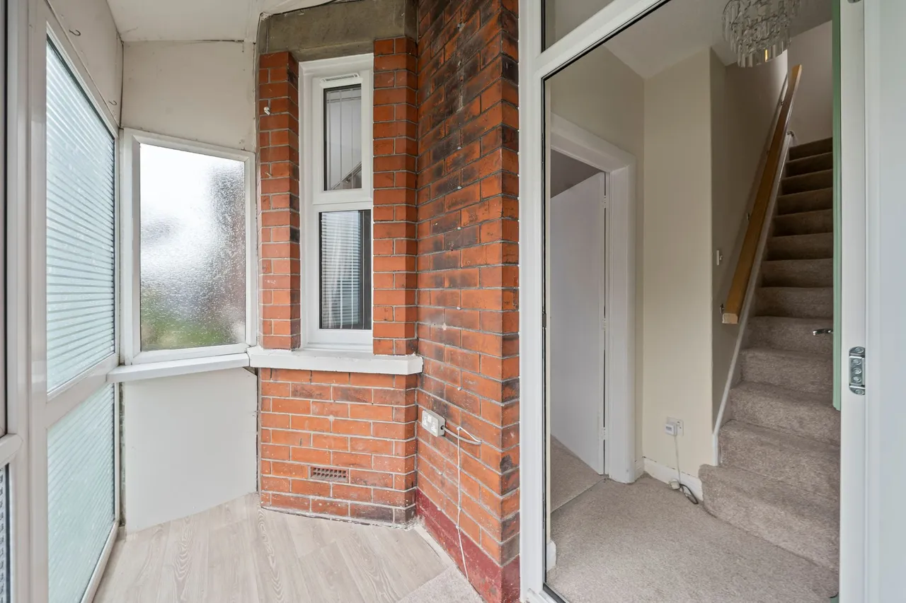 Coronation Street, Ashton-In-Makerfield, WN4, photo 6