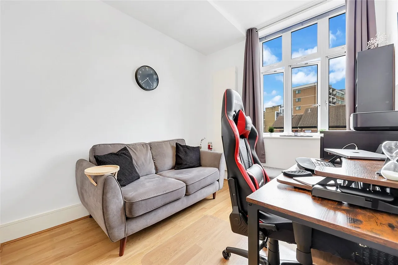 Henriques Street, London, E1, photo 2