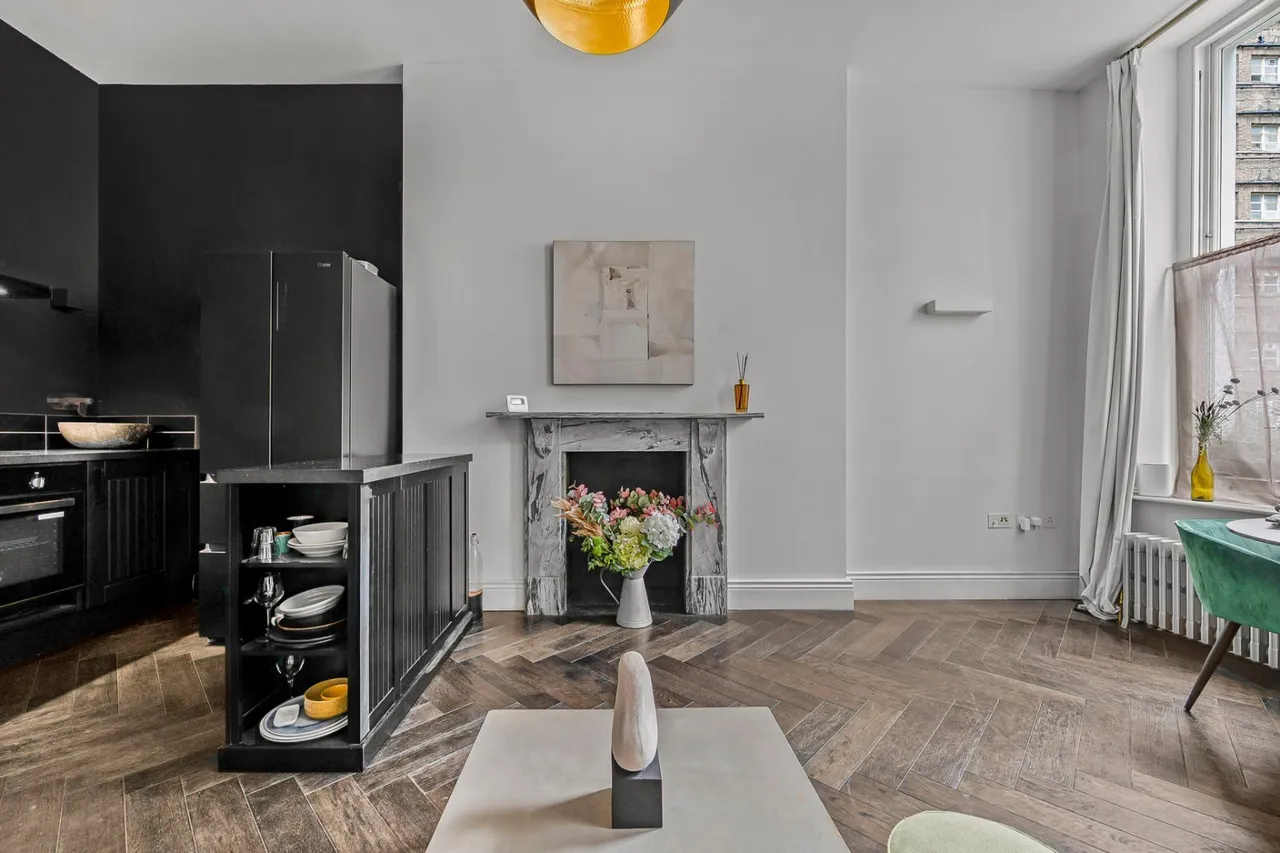 Guilford Street, Bloomsbury, WC1N, photo 4
