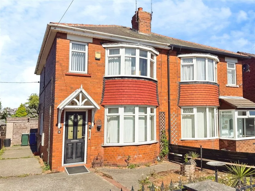 3 bed house for sale — Malton Road, Scawsby, South Yorkshire, DN5