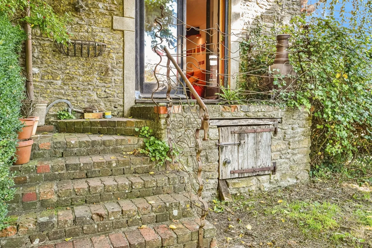 Lanes End Hill, Rodden, BA11, photo 23