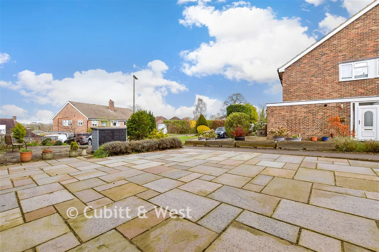 Castleton Close, Banstead, SM7, photo 9