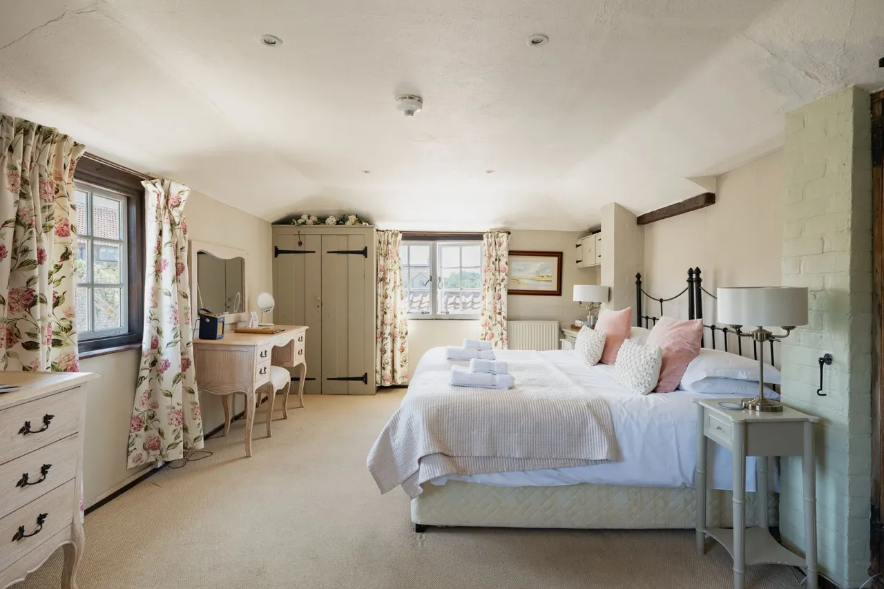 Cley, Holt, Norfolk, NR25 7RP, photo 9