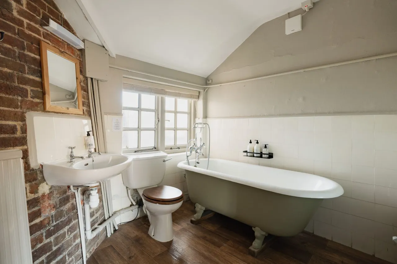 Cley, Holt, Norfolk, NR25 7RP, photo 10