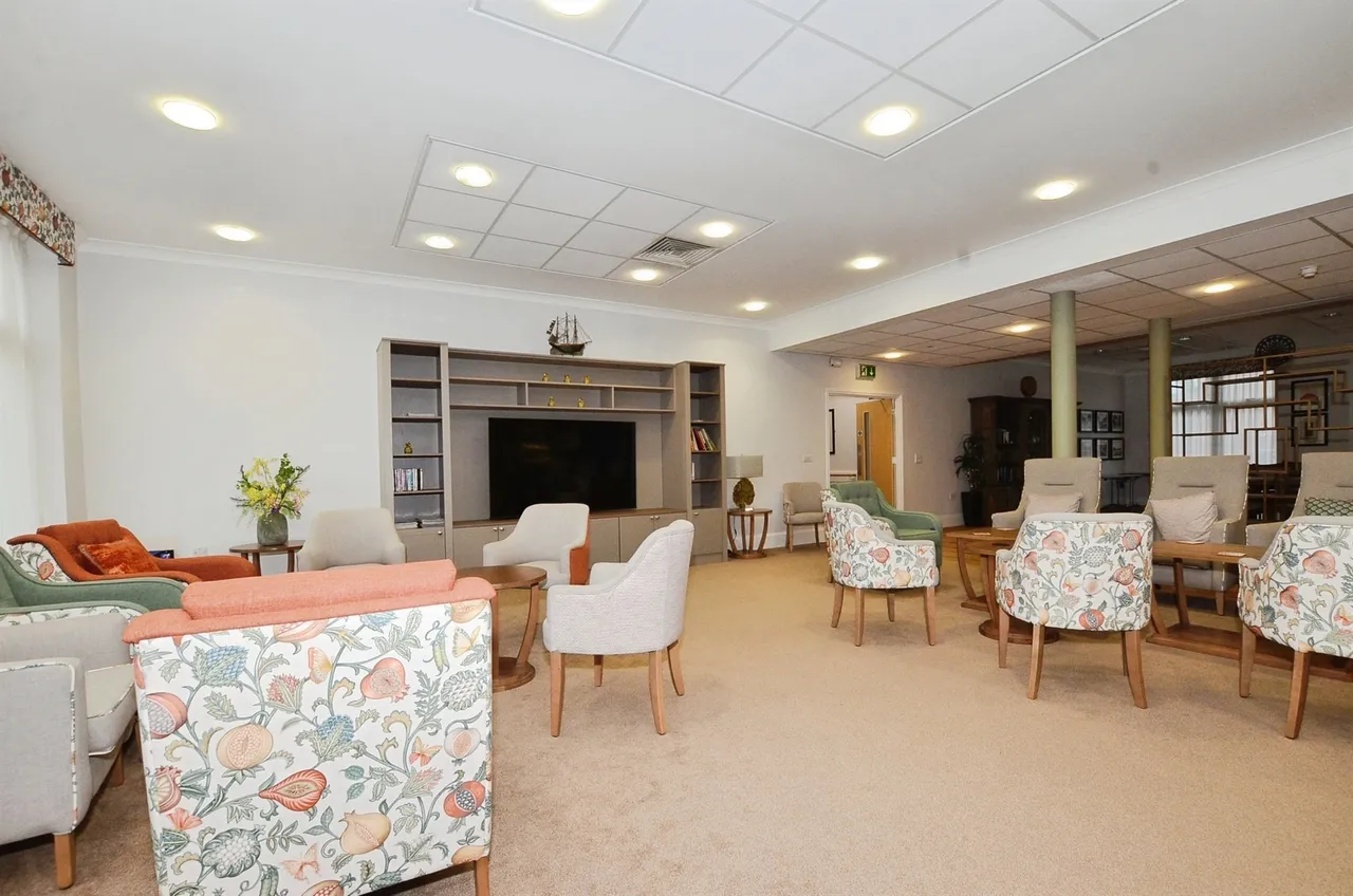 Lower Luton Road, Harpenden, AL5, photo 10