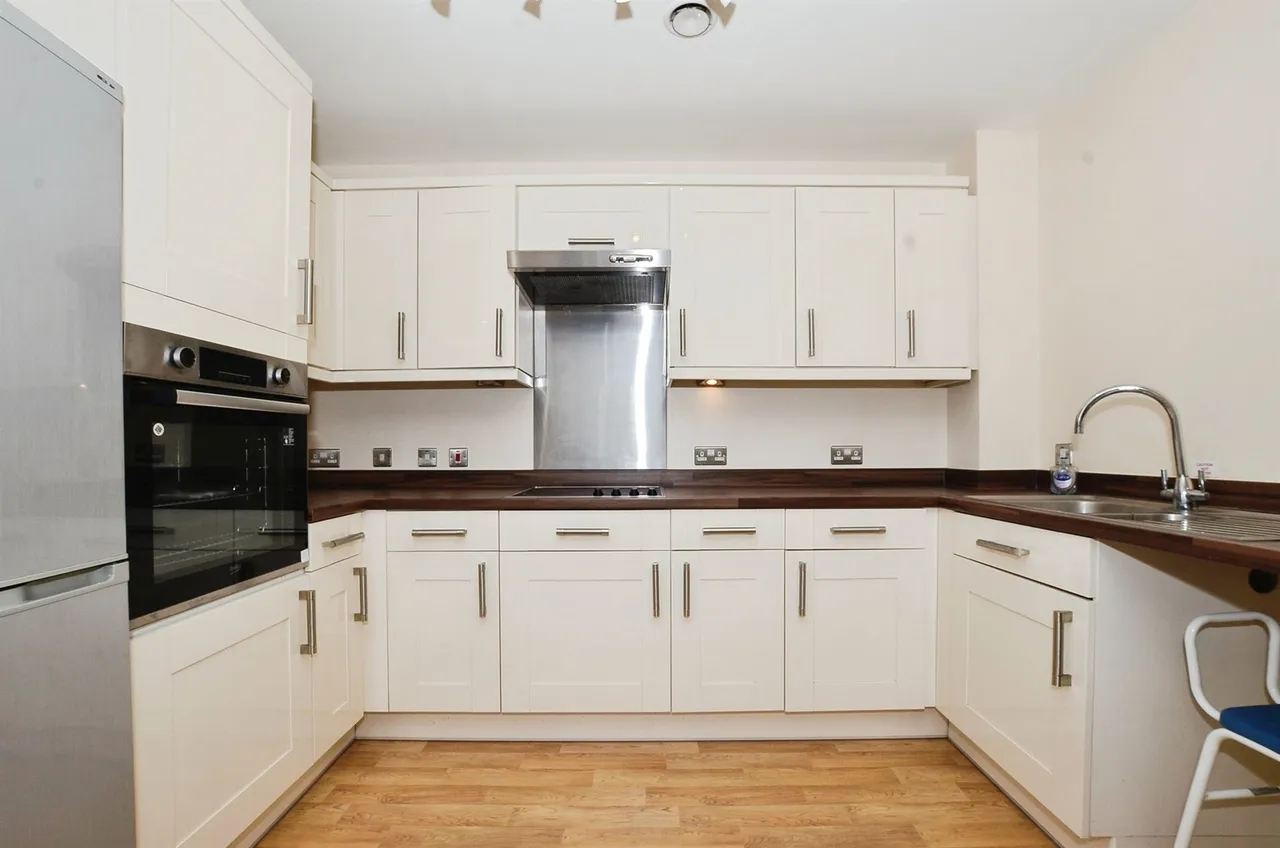 Lower Luton Road, Harpenden, AL5, photo 2