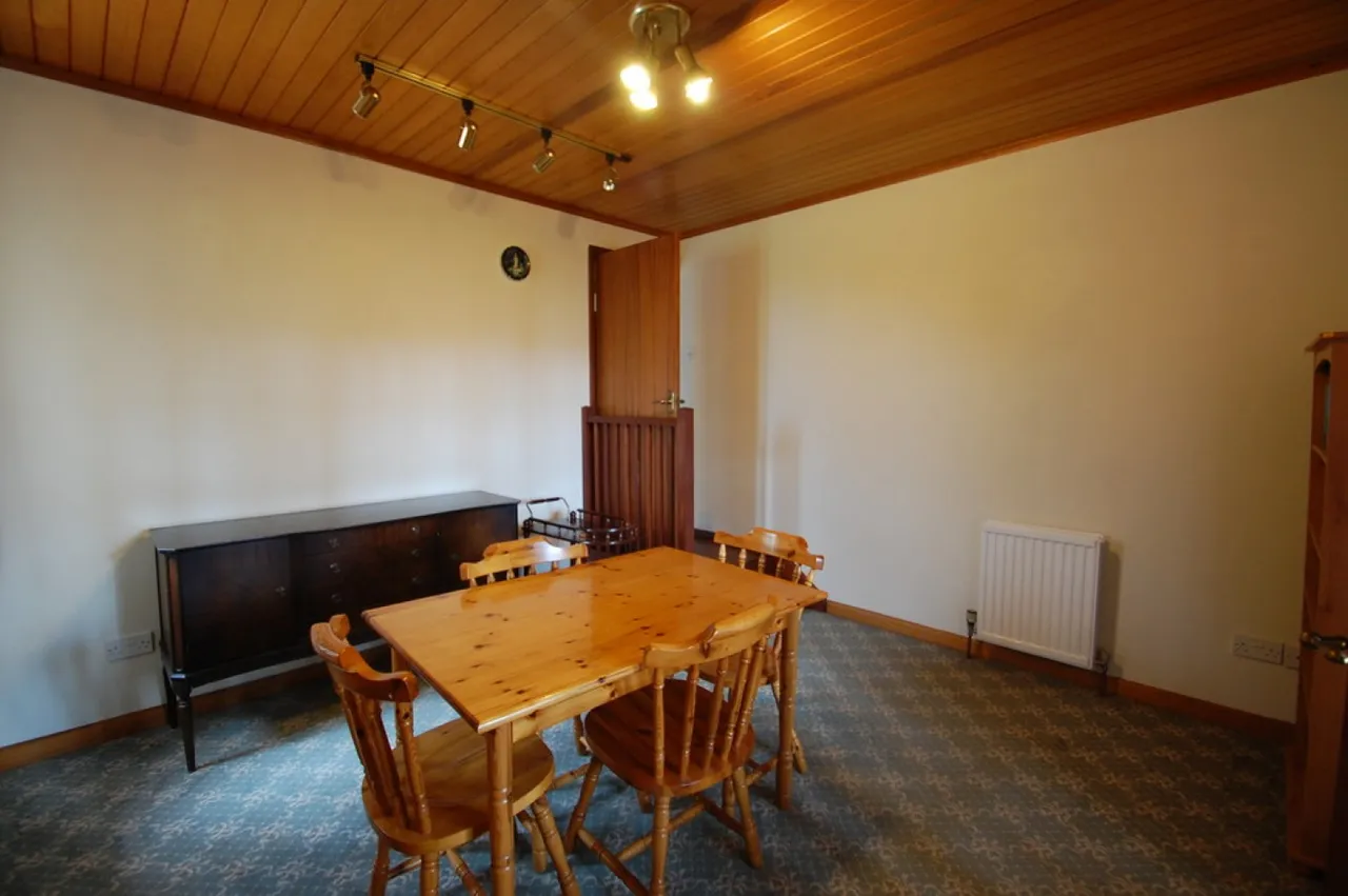 Townshend, photo 2