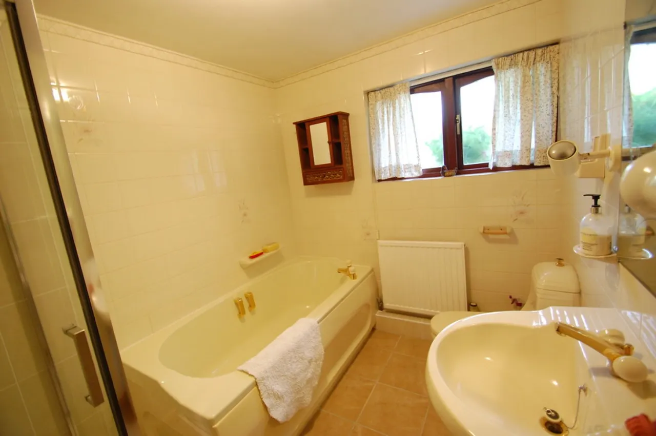 Townshend, photo 8