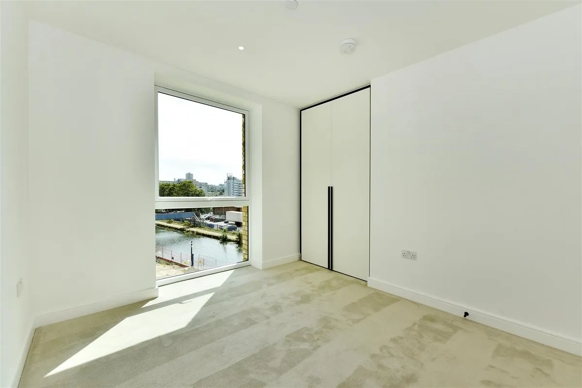 Caldon Boulevard, Wembley, HA0, photo 9