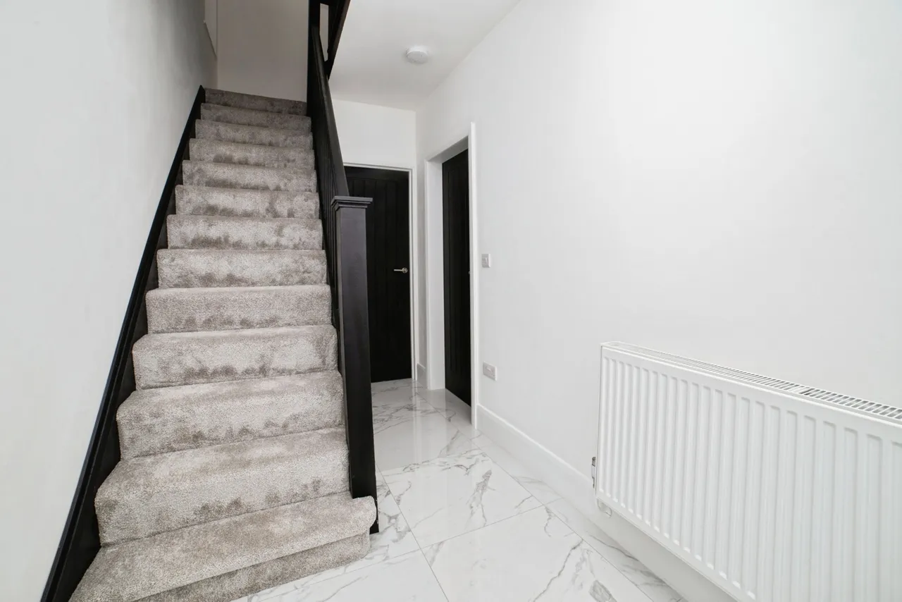 Sutton Road, Huthwaite, Sutton-in-Ashfield, Nottinghamshire, NG17, photo 4