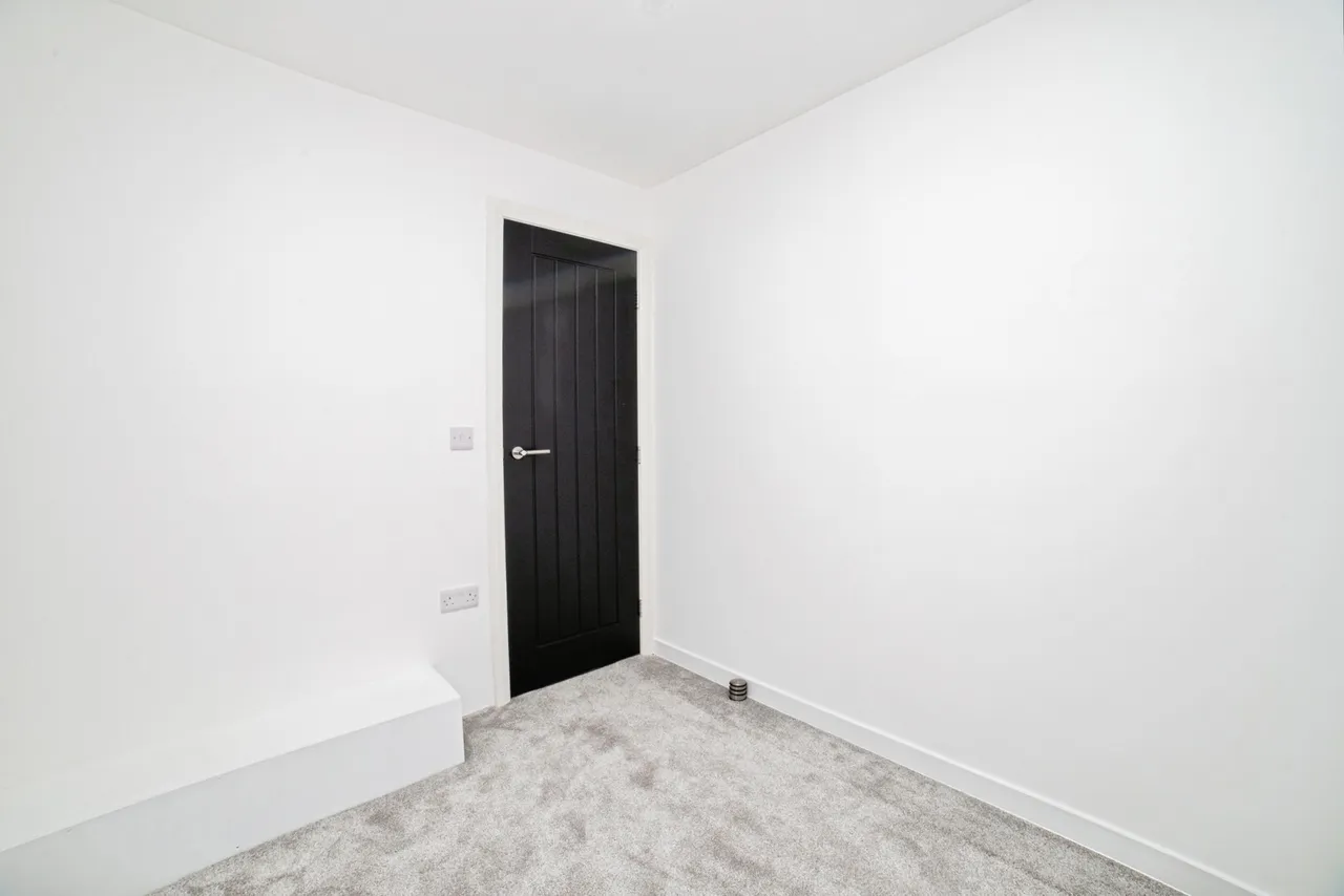 Sutton Road, Huthwaite, Sutton-in-Ashfield, Nottinghamshire, NG17, photo 15