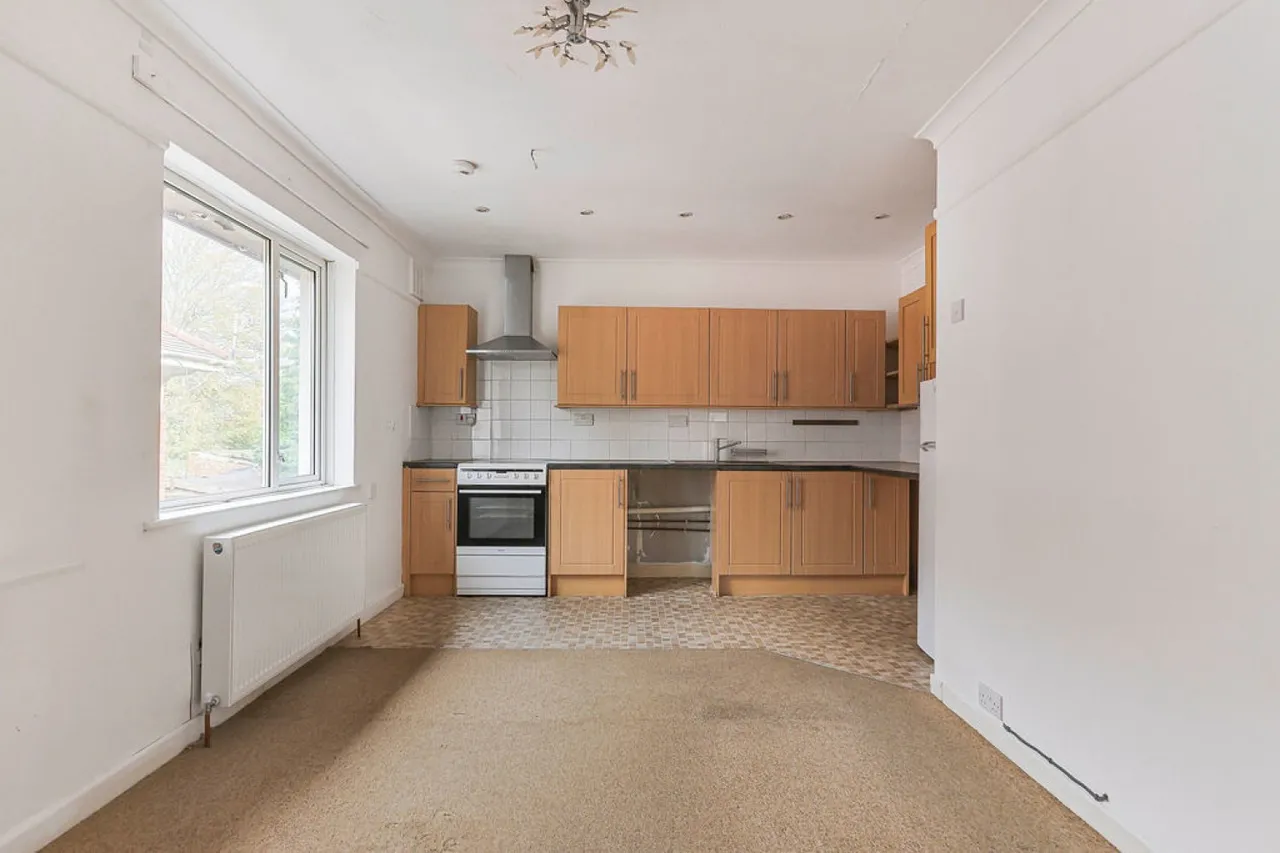 Campbell Road, Bournemouth, photo 3