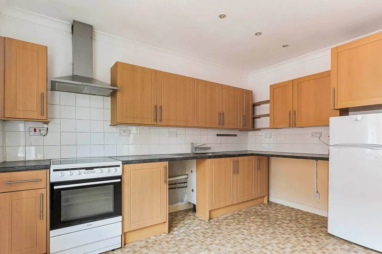 Campbell Road, Bournemouth, photo 4