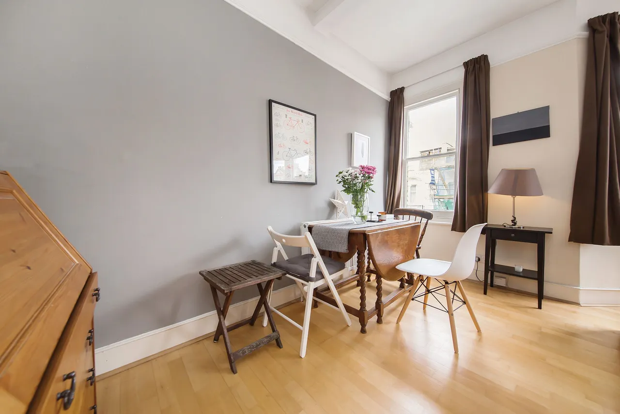 First Floor, 69 Norroy Road, London, photo 2