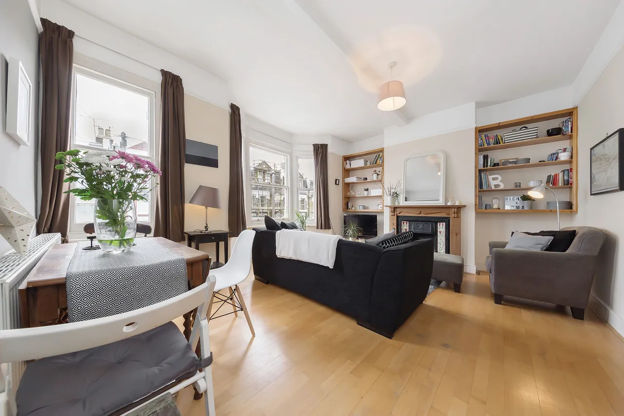 First Floor, 69 Norroy Road, London, photo 3