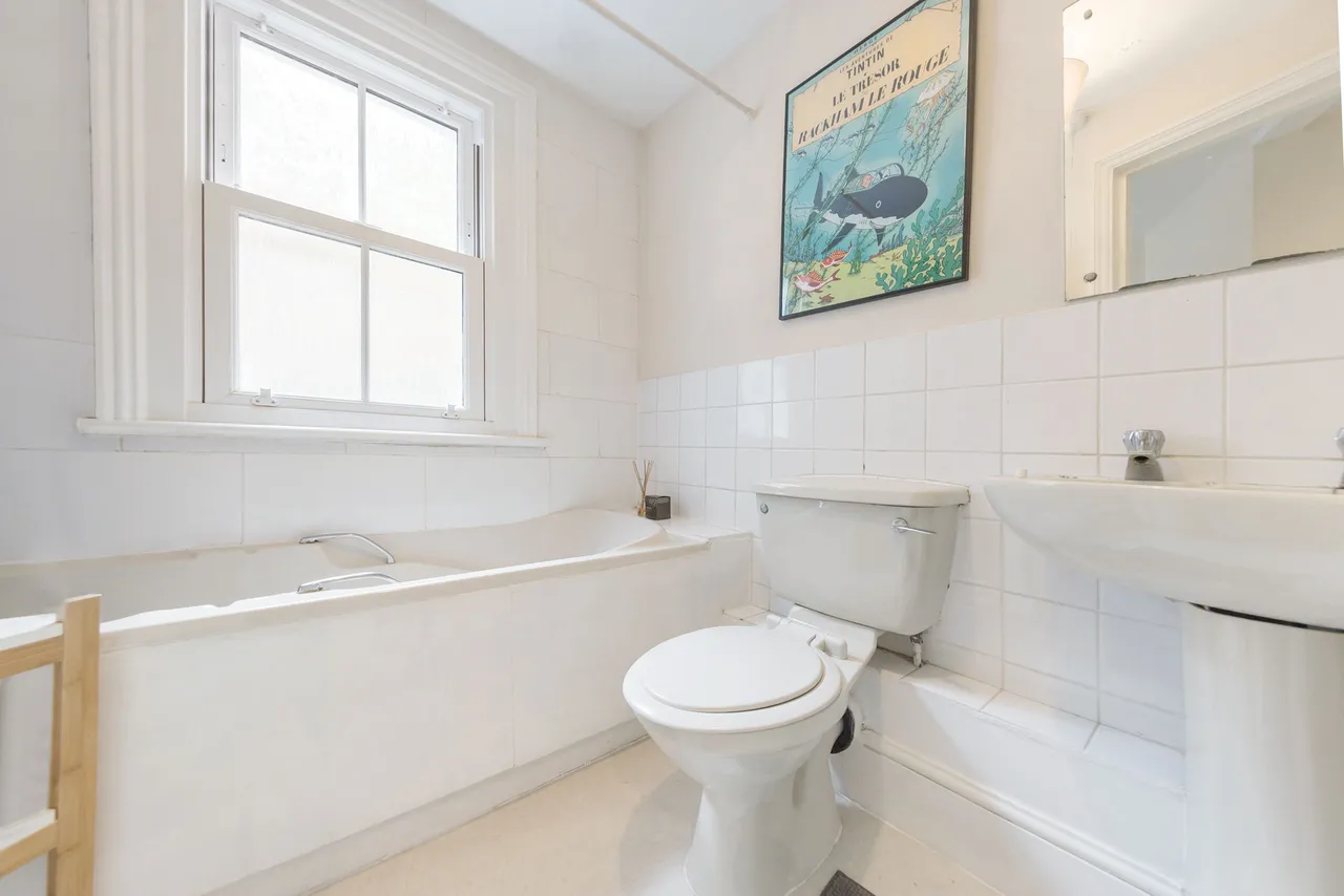 First Floor, 69 Norroy Road, London, photo 7