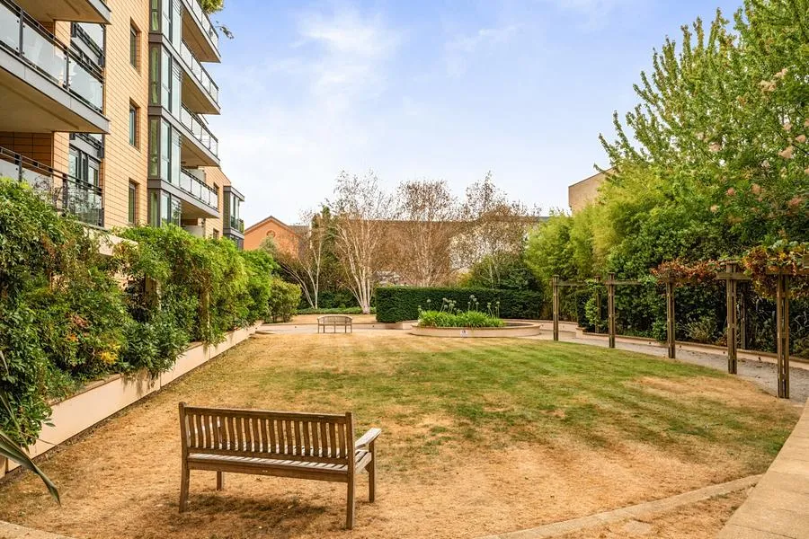 St. Johns Wood Road, London, NW8, photo 22