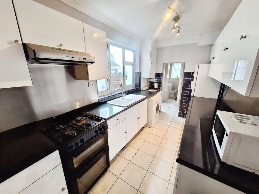 St. Marys Road, Nuneaton, CV11, photo 4