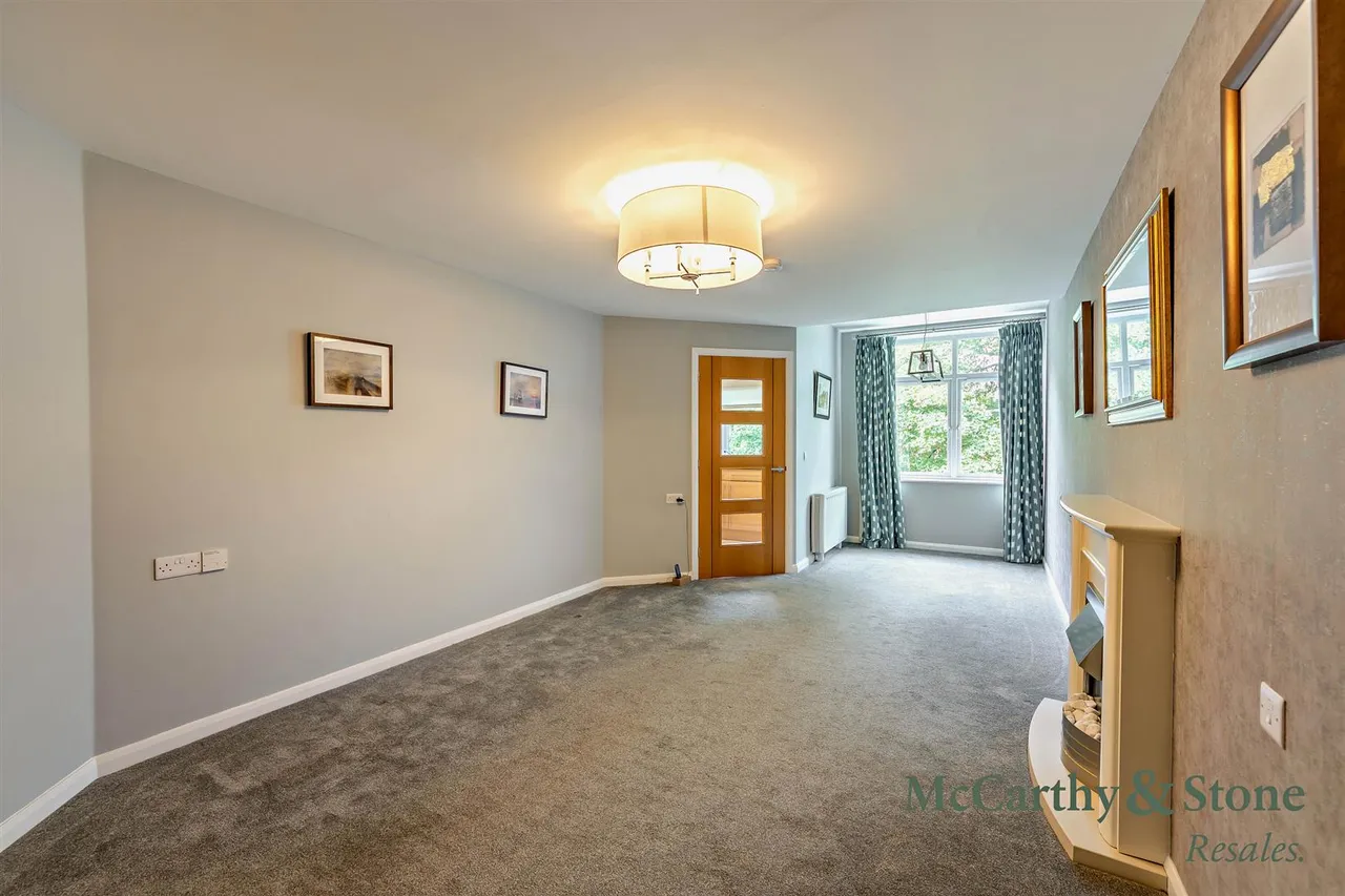 North Road, Ponteland, NE20, photo 6