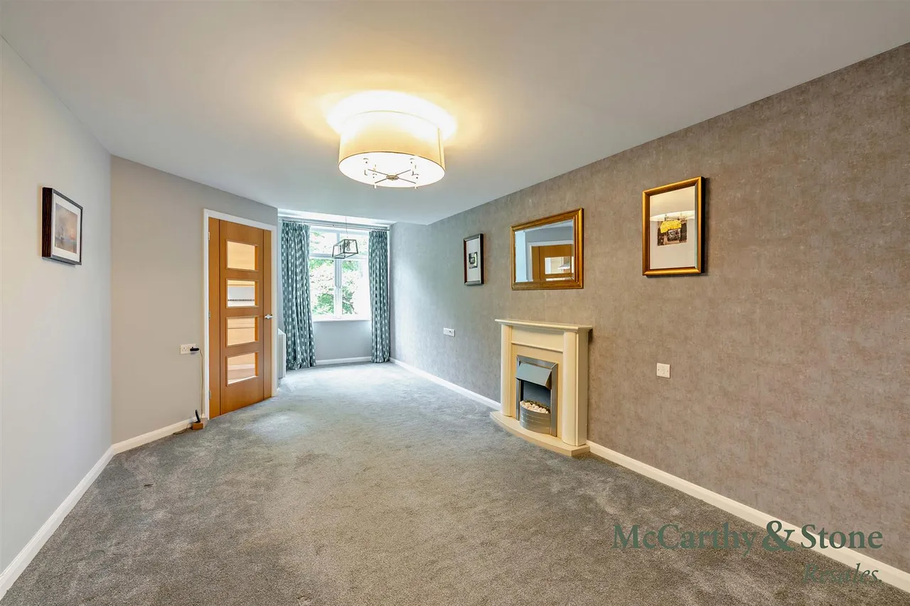 North Road, Ponteland, NE20, photo 4
