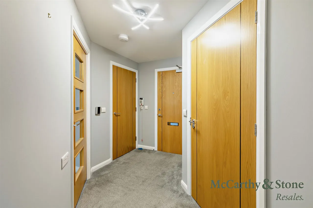North Road, Ponteland, NE20, photo 19