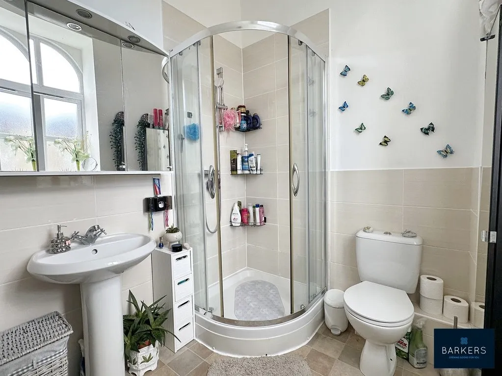 Brunswick Place, Heckmondwike WF16 0LE, photo 9