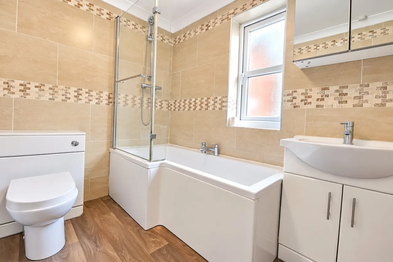 Bidders Court, South Molton, EX36, photo 7