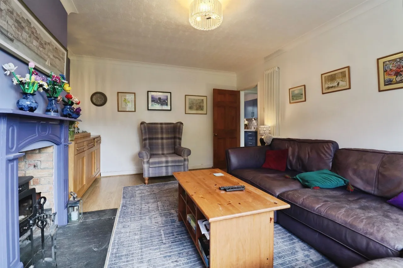 Claude Road West, Barry, CF62, photo 7