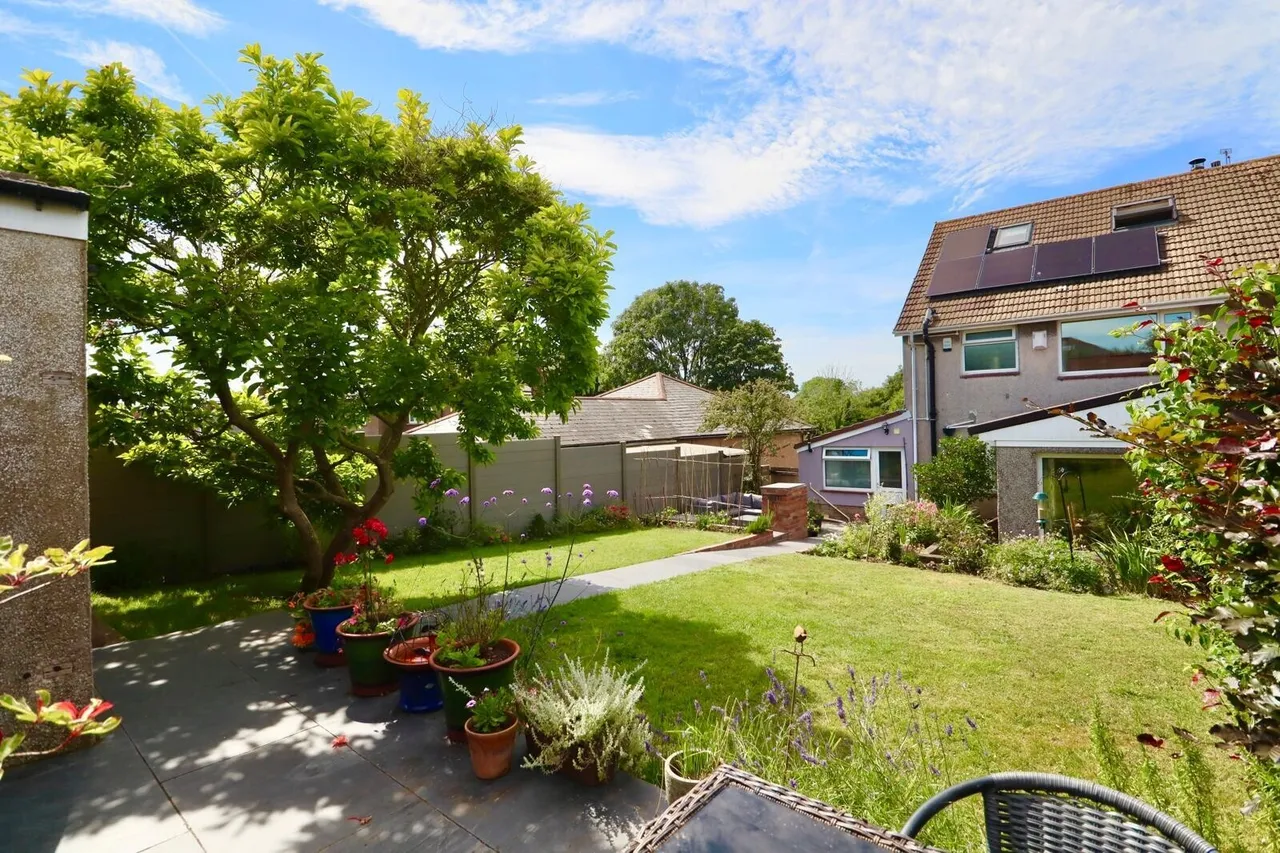 Claude Road West, Barry, CF62, photo 27