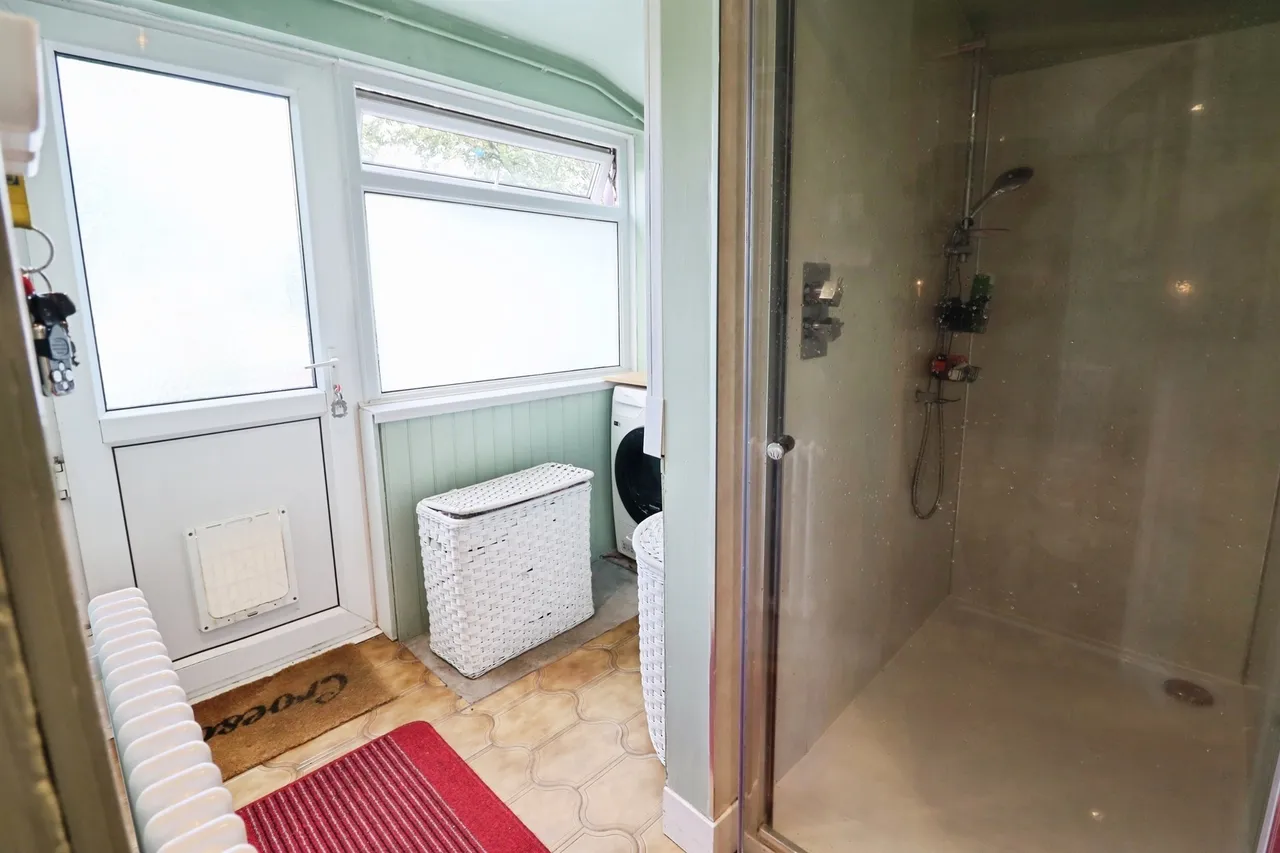 Claude Road West, Barry, CF62, photo 12