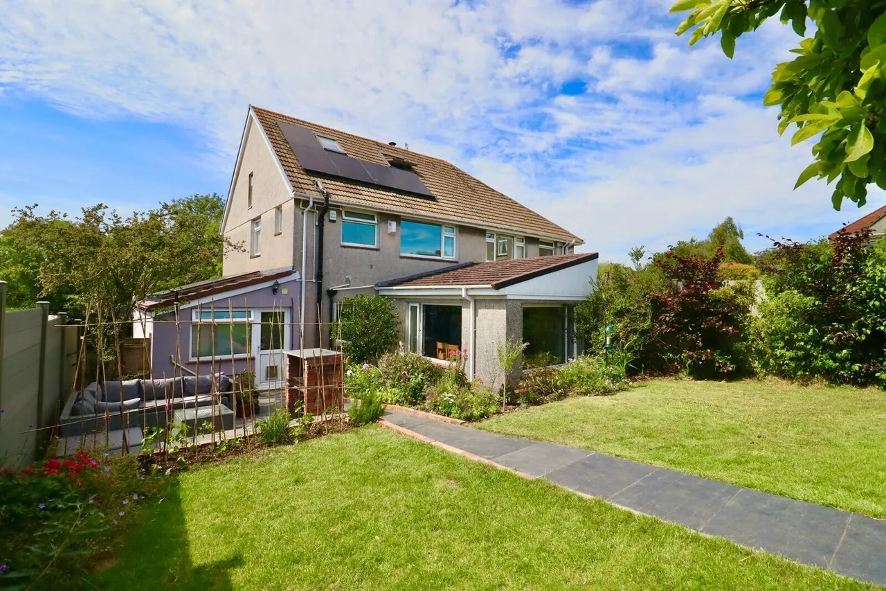 Claude Road West, Barry, CF62, photo 29