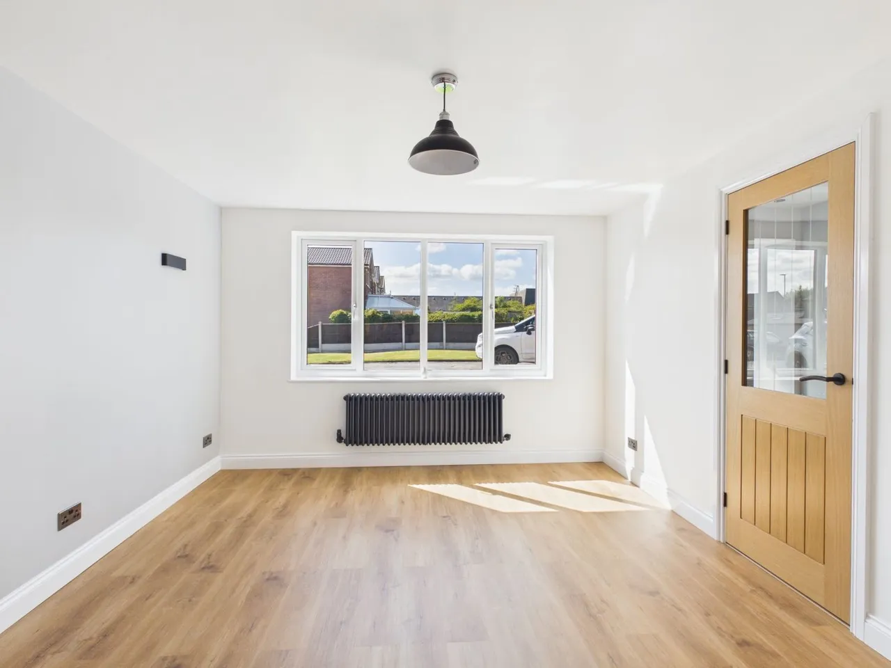 Harold Avenue, Dukinfield, SK16, photo 3