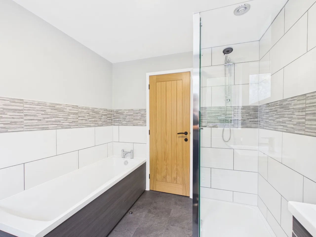 Harold Avenue, Dukinfield, SK16, photo 26