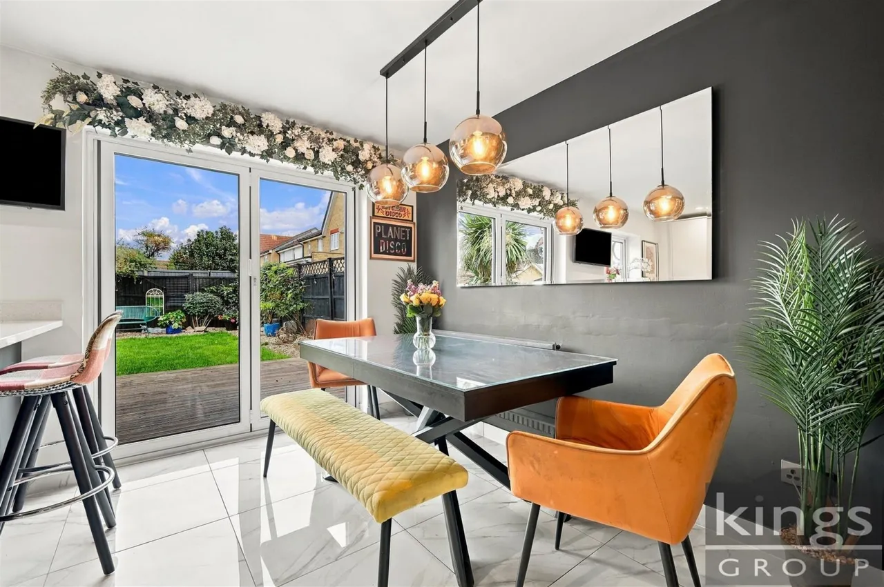 Abbeydale Close, Harlow, photo 10