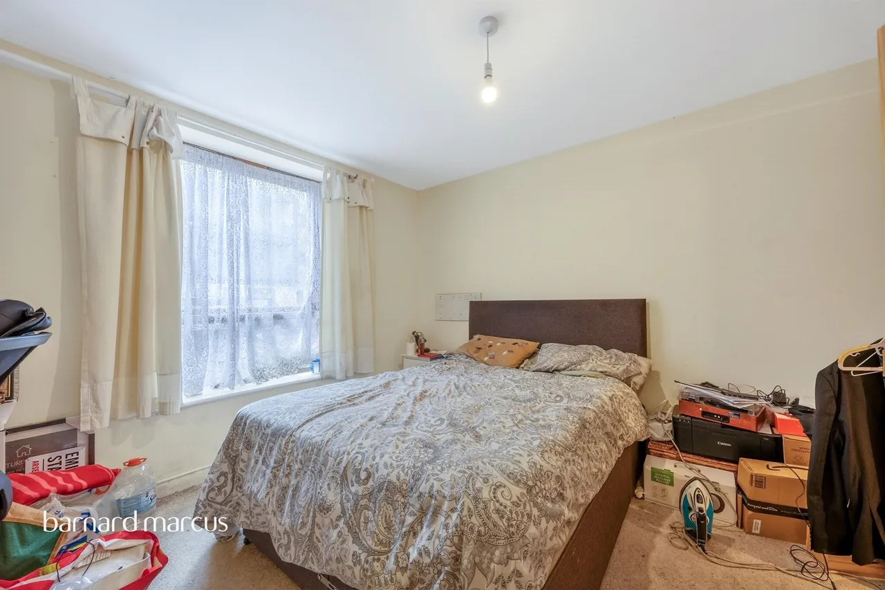 Harry Close, Croydon, photo 8