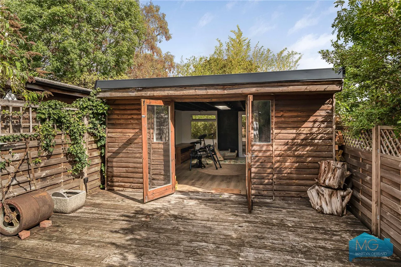 Long Lane, London, N3, photo 20