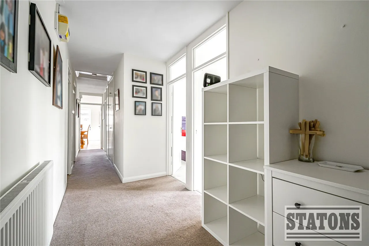 The Logans, Blenheim Road, Barnet, EN5 4NQ, photo 6