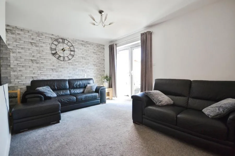 Hall Pond Way, Felixstowe, IP11, photo 7