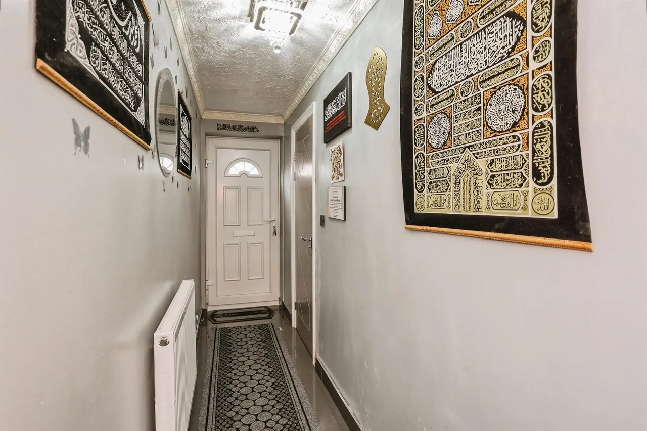 Kestrel Lane, Hamilton, Leicester, photo 9