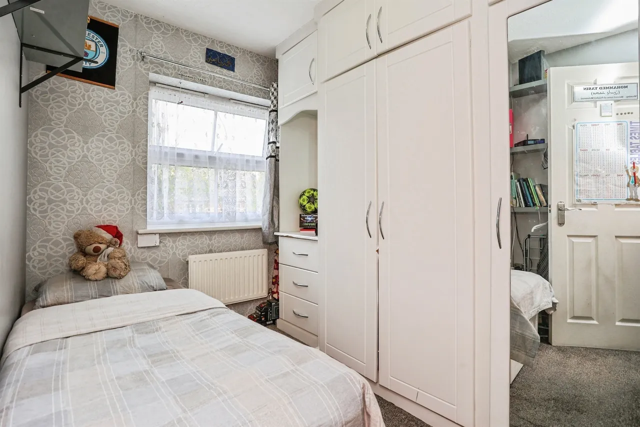 Kestrel Lane, Hamilton, Leicester, photo 10
