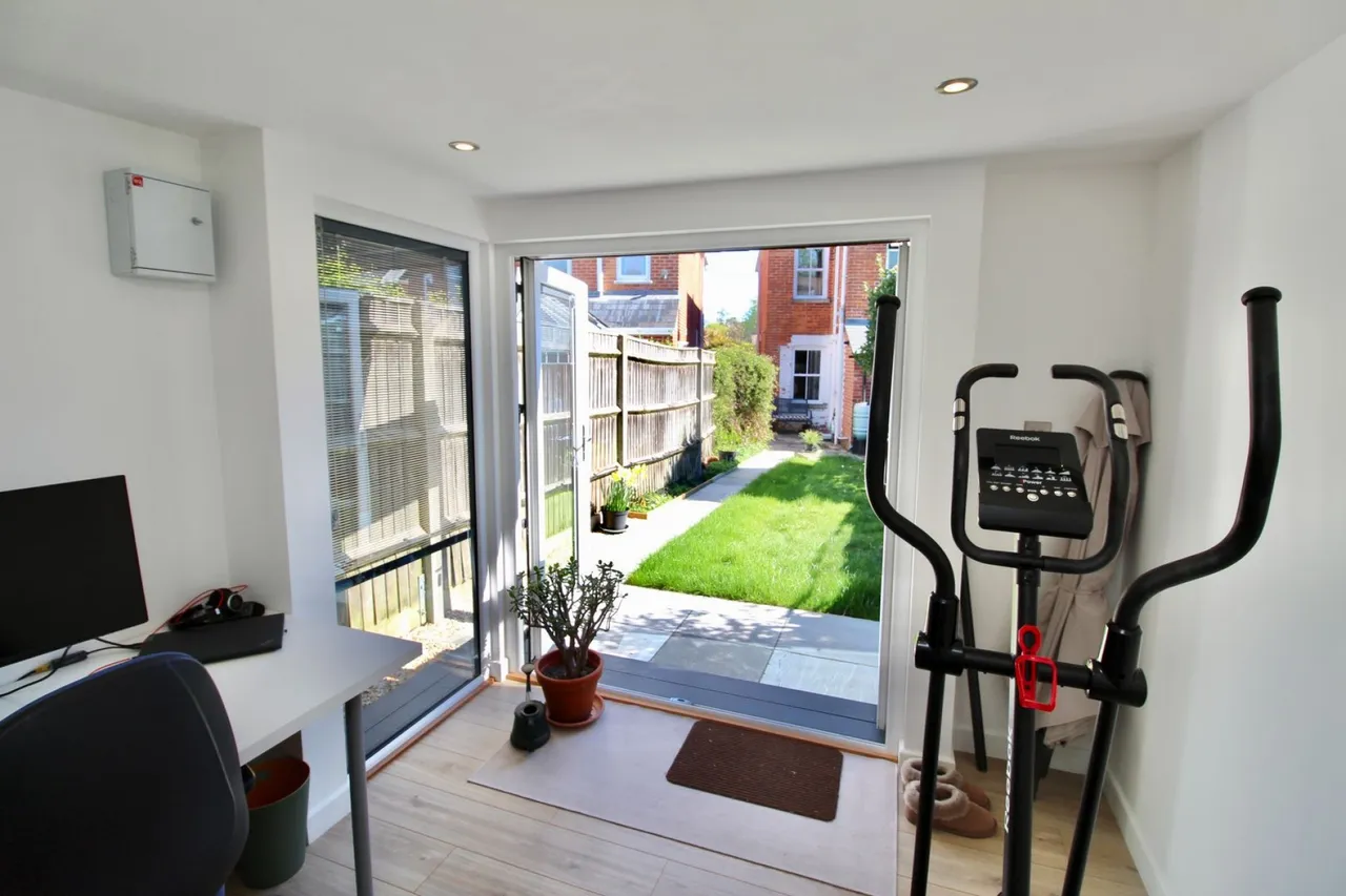 Broad Lane, Lymington, SO41, photo 13