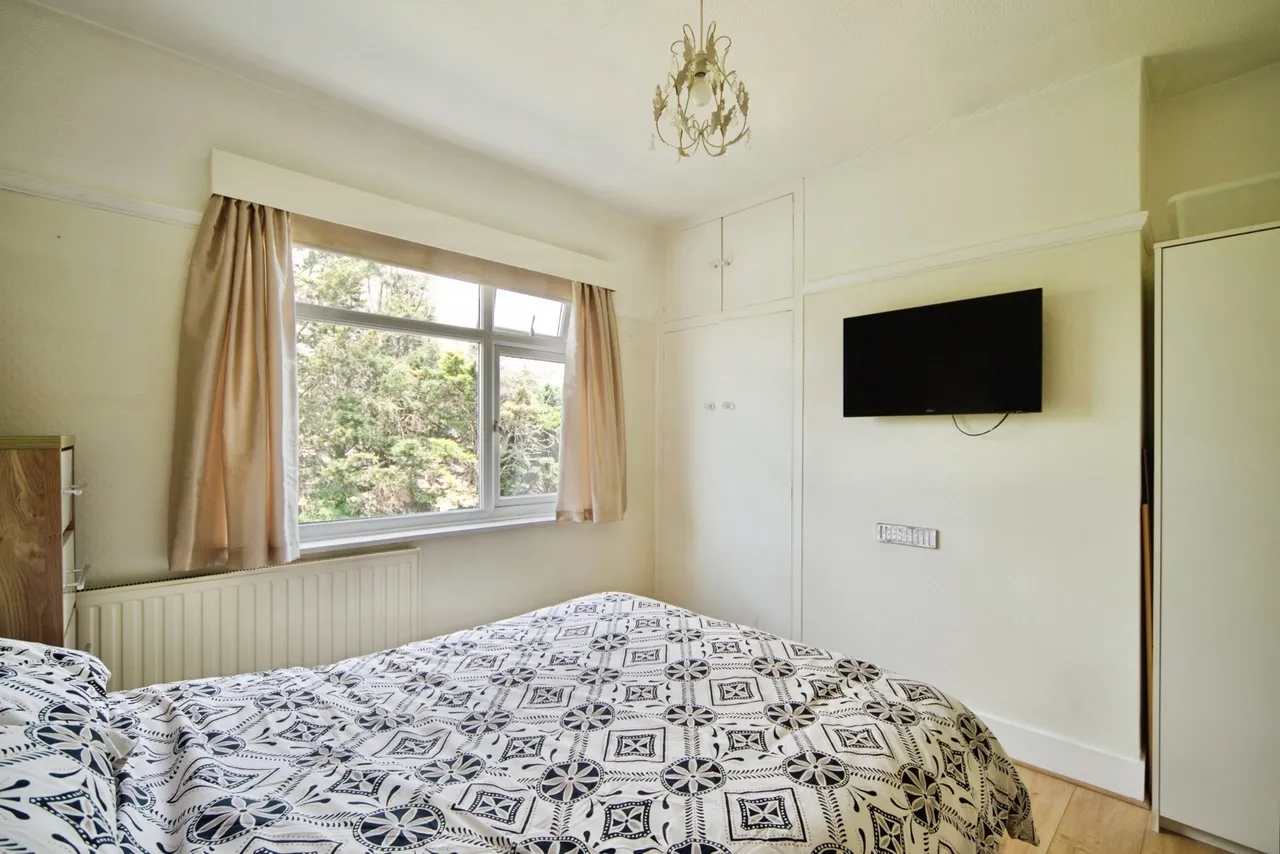 Riversdale Road, Romford, RM5, photo 10
