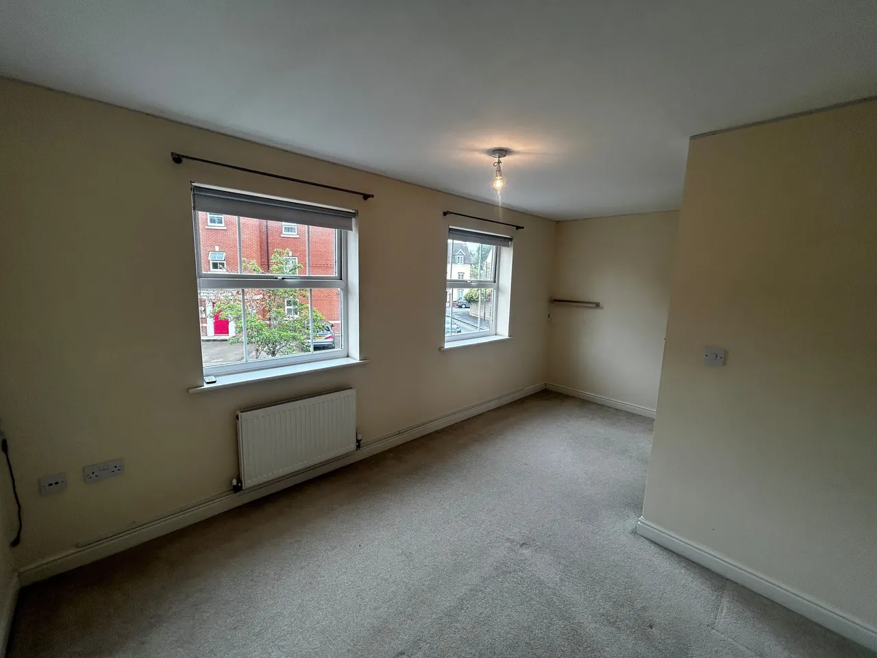 Phoenix Gardens, Swindon, SN25, photo 5