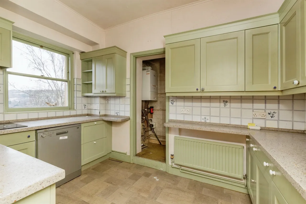 Warminster Road, Bath, BA2, photo 6