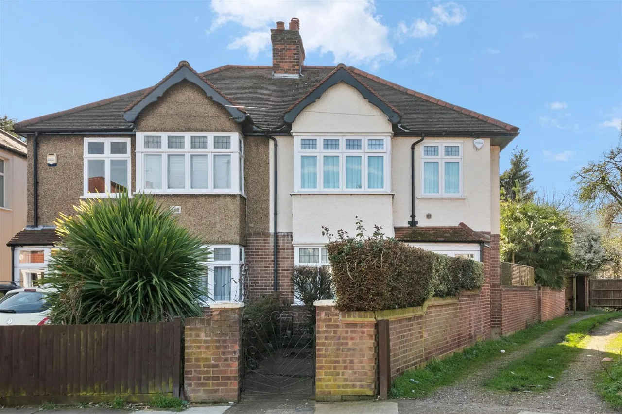Chestnut Grove, Isleworth, photo 11
