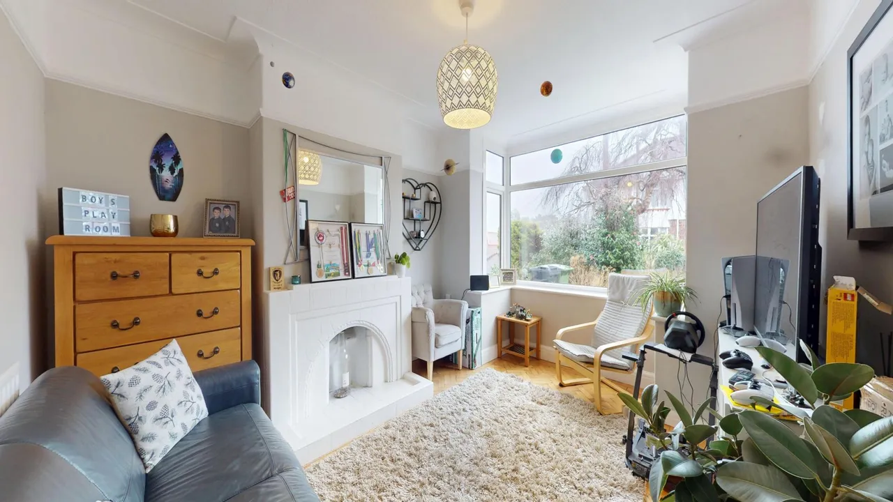 Y Goedwig, Rhiwbina, CF14, photo 2